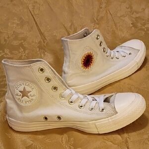 CONVERSE High-Tops with Sunflower Embroidery Women's 8.5 Men's 6.5